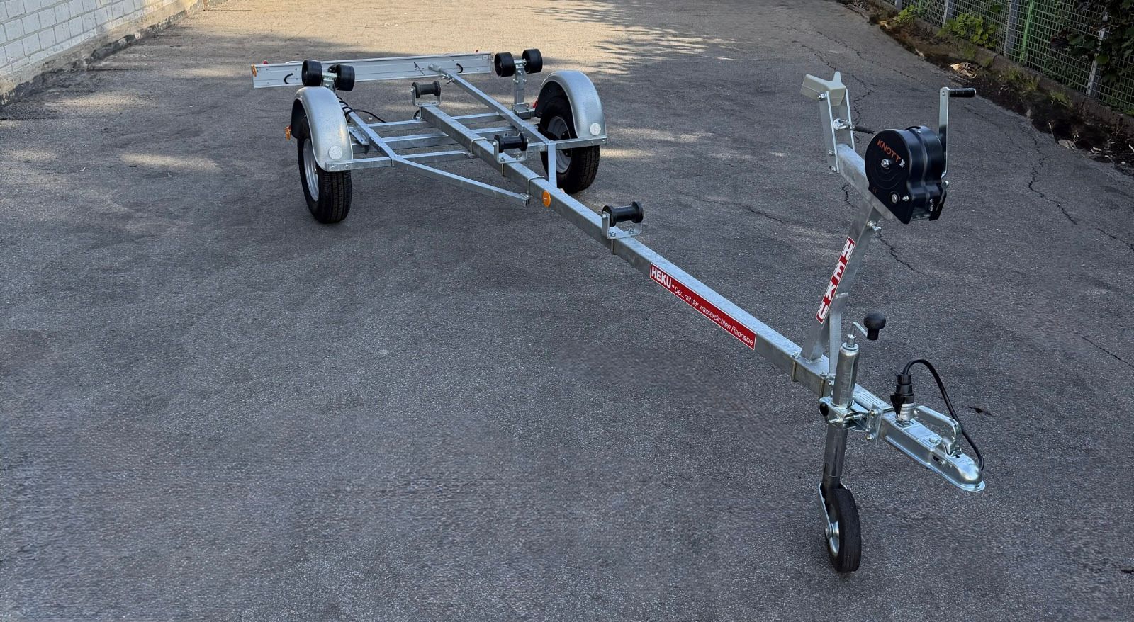 HEKU B 500 Bootsanhänger im Originalfoto